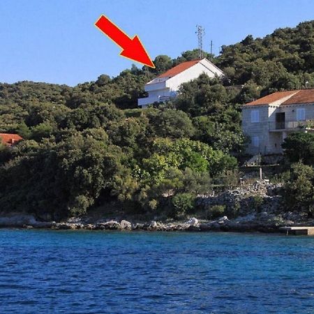 Apartments Mari Zrnovo Luaran gambar