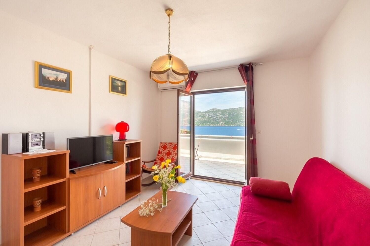 Apartments Mari Zrnovo Luaran gambar